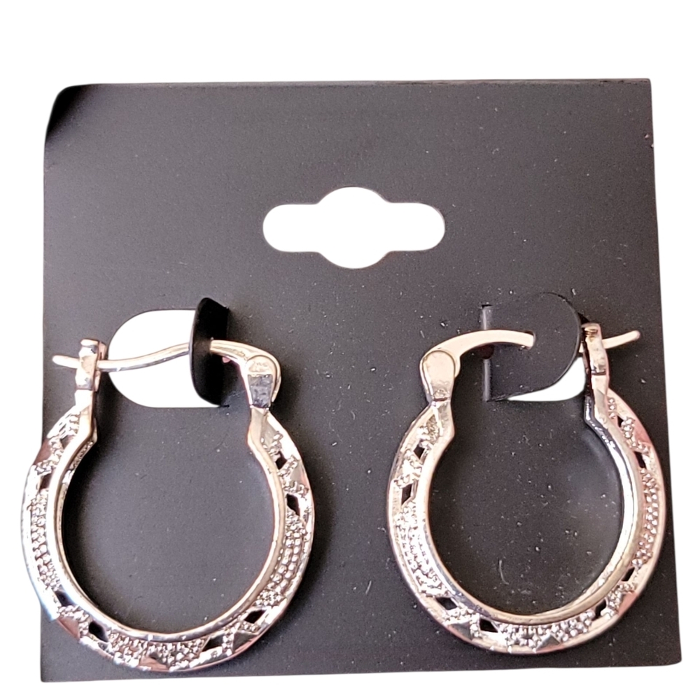Silver-tone filigree hoop earrings